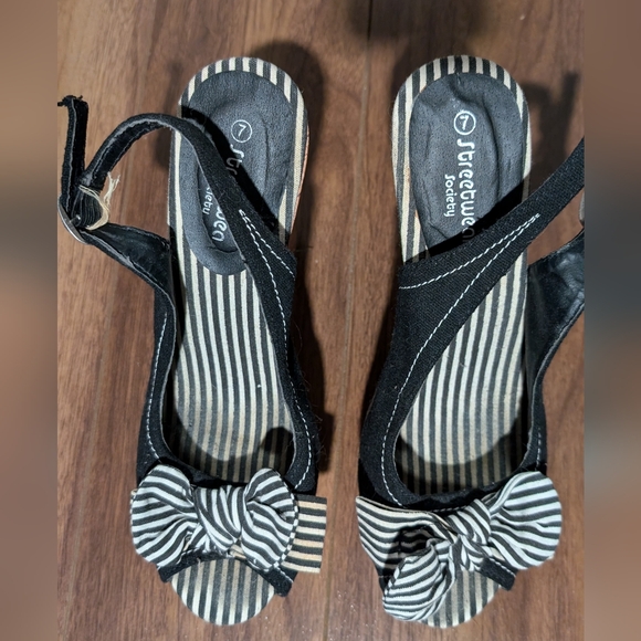 Almost Vintage Streetwear Society Wedge Sandals - Picture 1 of 3